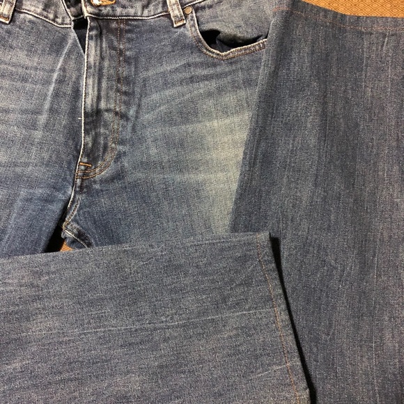 Jeans - Picture 7 of 8